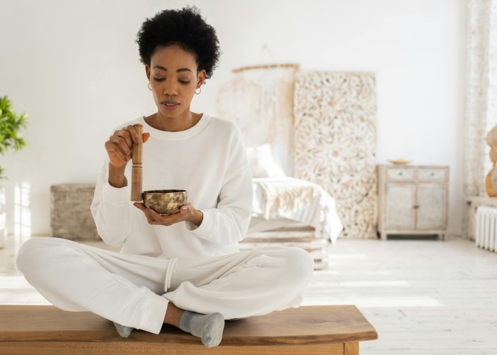 Using Meditation Apps: Benefits and Limitations